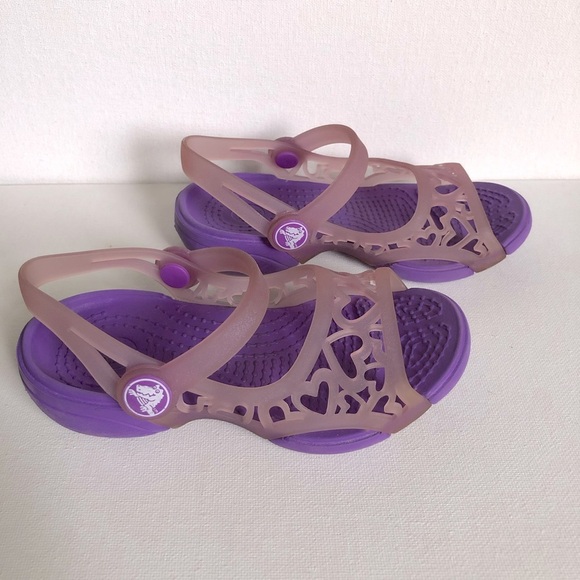 Crocs Toddler Adrina Hearts Sandals - Picture 2 of 9
